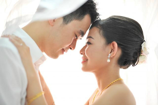 Hong Kong and Singapore wedding boom
